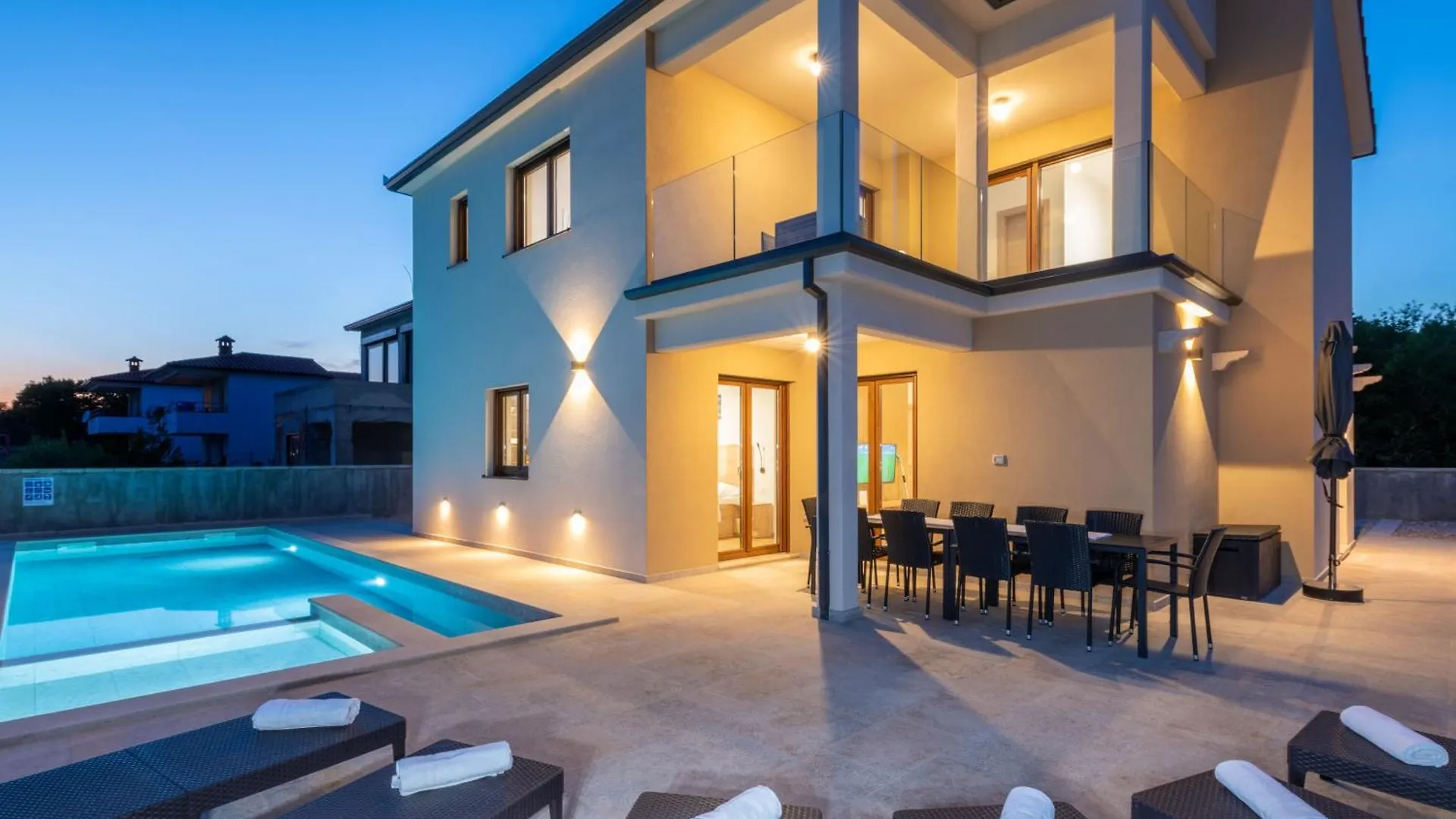 Villa Rita, A Luxurious Private Villa With A Pool Near The Sea Viskovici Croatia